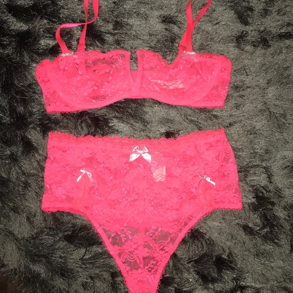 Details about / New Victoria/'s Secret Green Polka Dot Purple Blue Lot Of 4 Bikini Cut Pantie S